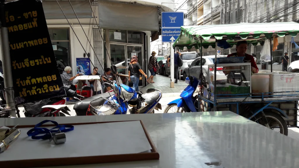 Chanthaburi Gem Market
