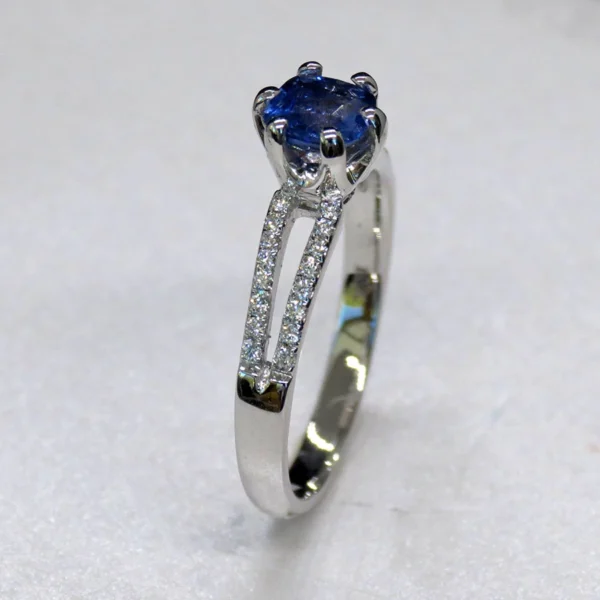 Sapphire0.70.2