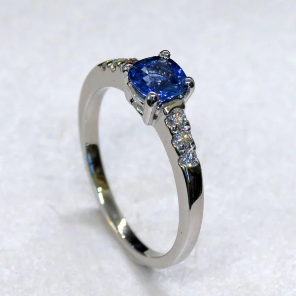 White Gold Ring 18.03K - Image 4
