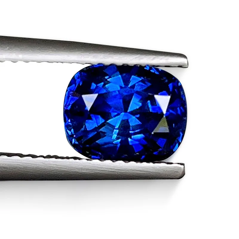 Royal Blue Ceylon sapphire 3.14 ct – antique cushion, eye-clean, vivid blue