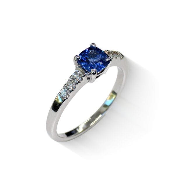 Timeless 18K White Gold Ring with Blue Sapphire Cushion Cut and VVS Diamonds – Profile View