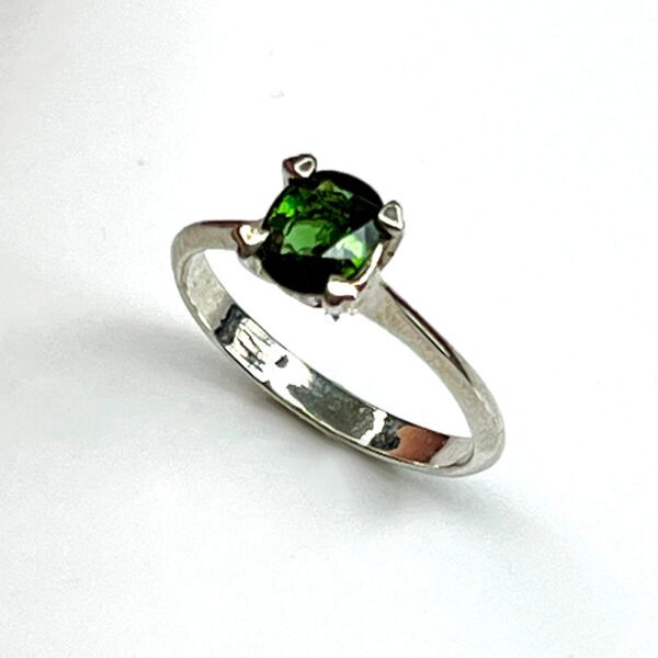 Bague argent 925 modèle cœur avec pierre naturelle tourmaline verte taille 53