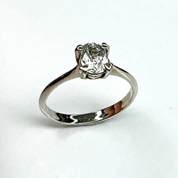 Bague argent 925 modèle cœur avec pierre naturelle saphir blanc taille 53.75