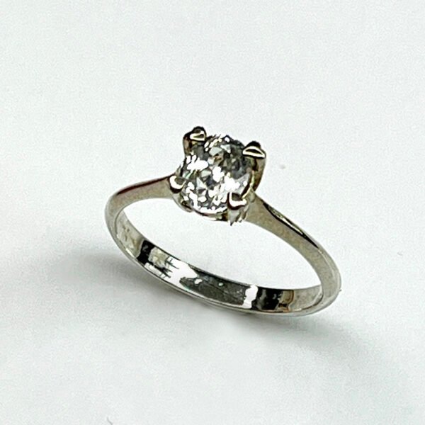 Bague argent 925 modèle cœur avec pierre naturelle saphir blanc taille 53.75