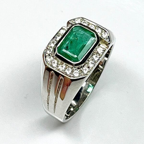 Bague homme argent 925 avec émeraude naturelle taille 64.25 – pavage zircon blanc