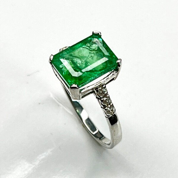 Bague Émeraude Naturelle – Modèle « Pure Éclat » | Argent 925 & Zircons - Image 4