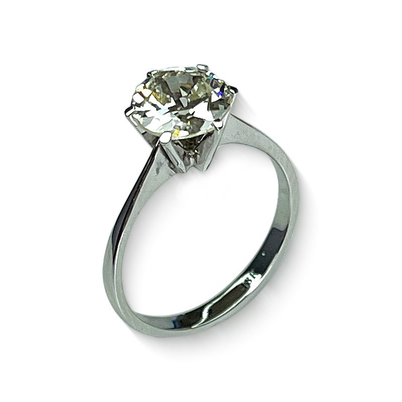 Side view of 18K white gold ring – elegant vintage mount (Gems2u4ever)