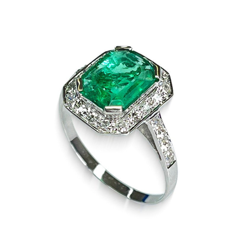 1.23 ct Natural Emerald Ring in 18K White Gold with Diamond Halo – Antique Design