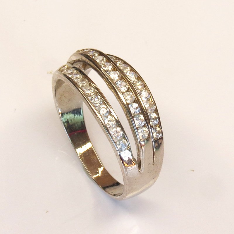 Bague argent sterling 925 pavée de petits zircons blancs naturels – Lignes de Lumière