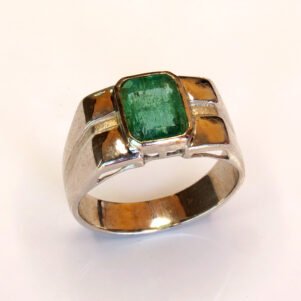 Bague Titan en argent sterling 925 avec émeraude naturelle rectangulaire, style chevalière moderne