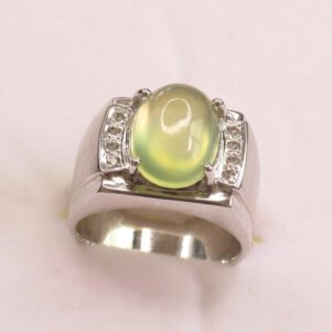 Bague préhnite naturelle argent 925 finition sablée taille 60, détail de la monture