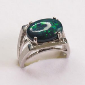 Bague opale noire naturelle Welo 5 ct argent 925 design géométrique taille 61